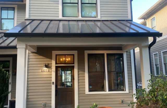 Prime East End Rental Home photos photos