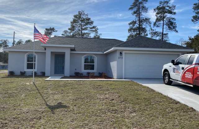 Custom Home - Desirable SW Ocala Neighborhood 3/2/2 **WON'T LAST** photos photos Custom Home - Desirable SW Ocala Neighborhood 3/2/2 **WON'T LAST** photos photos