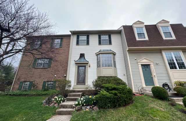 Open and Spacious 3 Bedroom 2.5 Bath Townhouse in Beautiful Franklin Farm Foundation photos photos