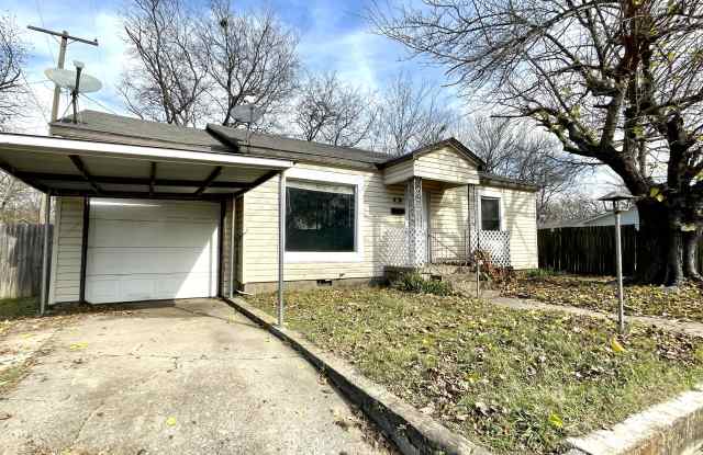 111 5th NW - 111 5th Avenue Northwest, Ardmore, OK 73401