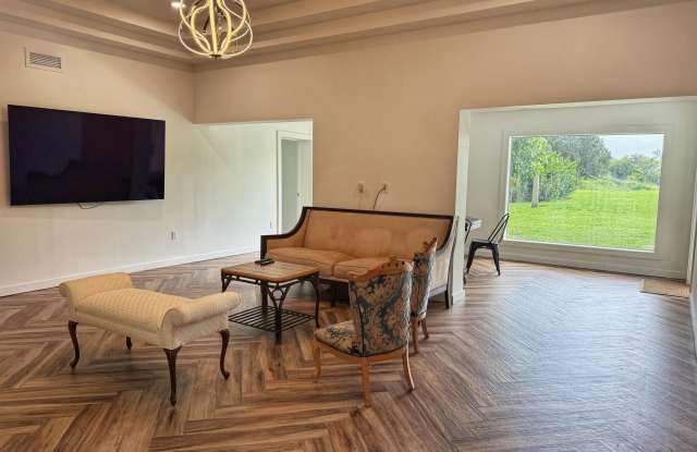 8628 Pioneer Road Gallery 2