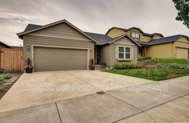 2662 Northwest Red Oak St photos photos