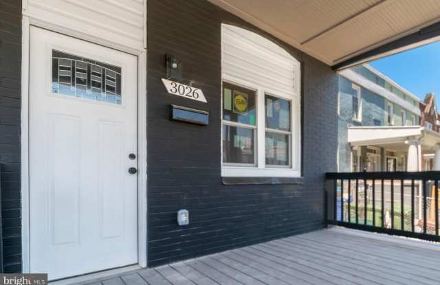 3026 W GARRISON AVENUE photos photos
