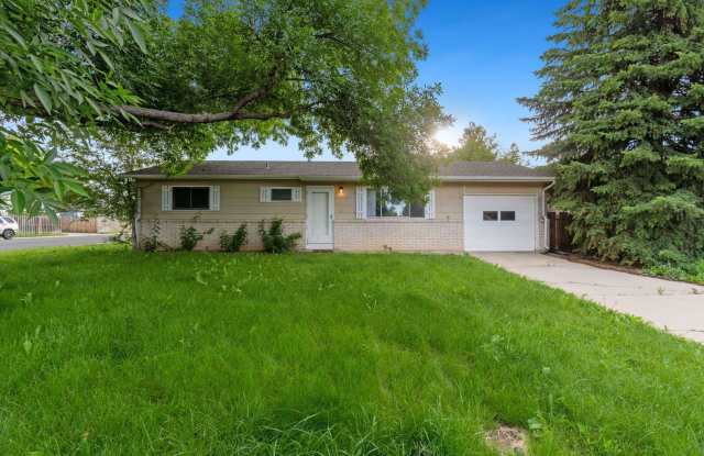 833 Ponderosa Dr photos photos