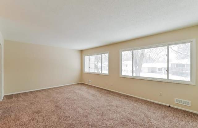 2067 103rd Ave NW - 1 Gallery 4