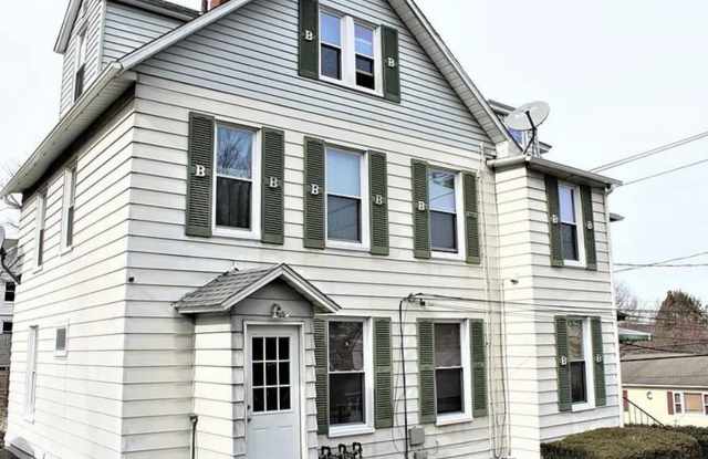 316 Wilson Street unit: 3 photos photos