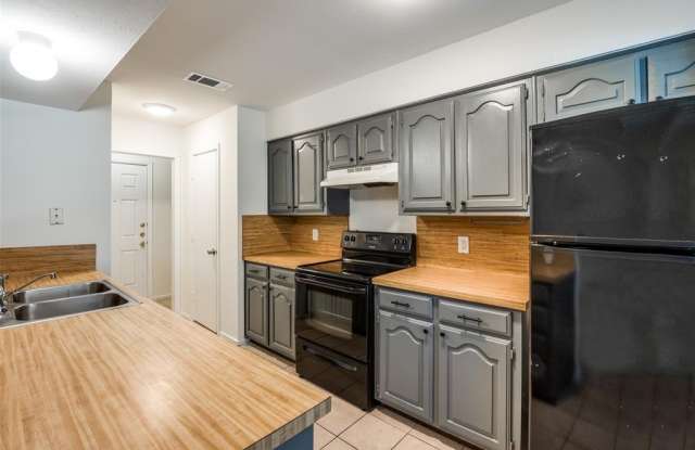 748 Prairie Creek Drive - 748 Prairie Creek Drive, Princeton, TX 75407