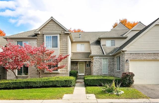 712 S MILFORD Road - 712 South Milford Road, Milford, MI 48381