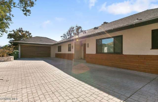 5156 Dumont Place photos photos
