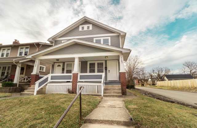 1123 Wilson Avenue photos photos