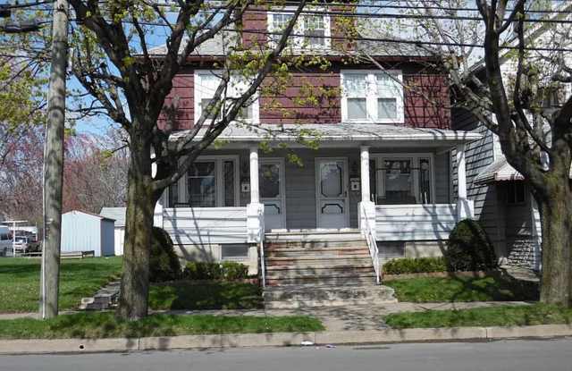 561 Northampton St Kingston, PA 18704 photos photos
