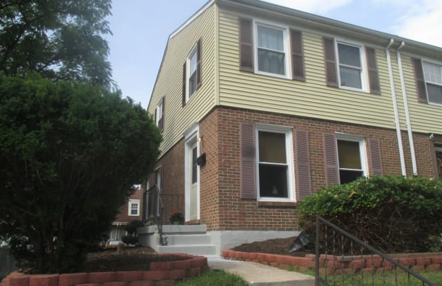 15 Robinway Ct - 15 Robinway Court, Carney, MD 21236