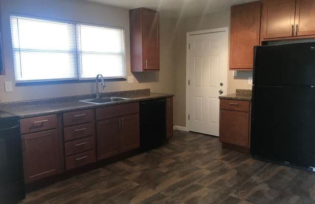 COMING SOON! Spacious Brick Rehab Home on Lilac, Rich Hardwoods, New Kitchen & Bath Gallery 3