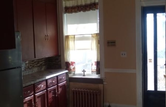 1031 S Scoville Ave 1 - 1031 South Scoville Avenue, Oak Park, IL 60304