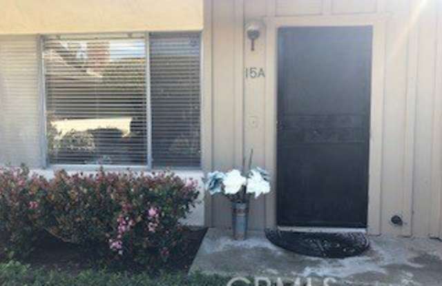 13902 Yorba - 13902 Yorba Street, Tustin, CA 92780