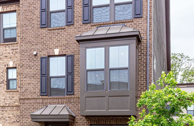 22265 SIMS TERRACE - 22265 Sims Ter, Brambleton, VA 20148