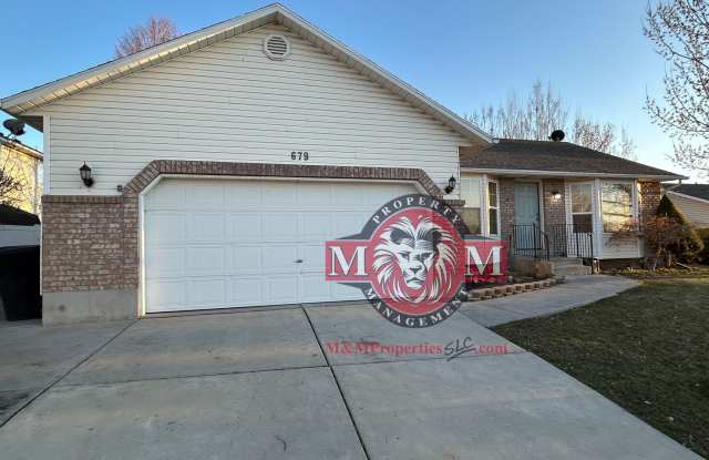 4 Bed 3 Bath Home in Great Murray Location - 679 Sunset Links Drive West, Murray, UT 84123 4 Bed 3 Bath Home in Great Murray Location - 679 Sunset Links Drive West, Murray, UT 84123