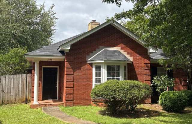 Stunning! - 3748 Roswell Place, Montgomery, AL 36116