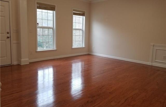 3433 Stoneham Drive Gallery 3