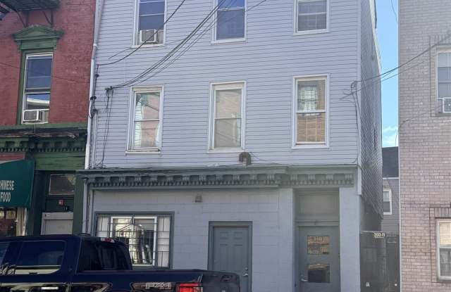 350 PALISADE AVE Gallery 2
