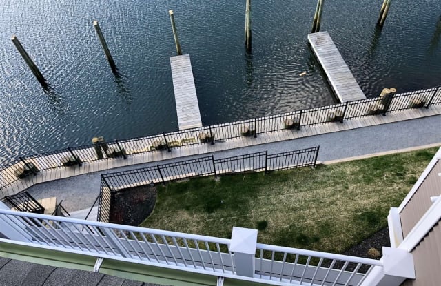 412 Marina Pointe Drive - 412 Marina Pointe Drive, Oceanside, NY 11518