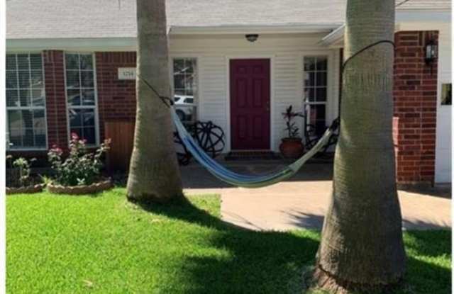 1214 Remington Court photos photos