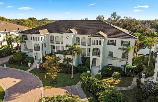 780 Bentwater Cir - 780 Bentwater Circle, Pelican Bay, FL 34108