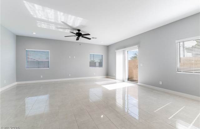 2560 Bonano Court Gallery 4