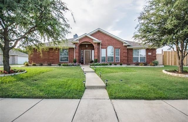 213 Roy Rogers Lane - 213 Roy Rogers Lane, Murphy, TX 75094
