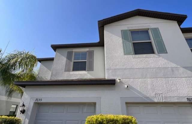 MOVE IN SPECIAL! Must See, Great Location! 2bd/2.5 house in Tampa - 7655 Ginger Lily Ct, Palm River-Clair Mel, FL 33619