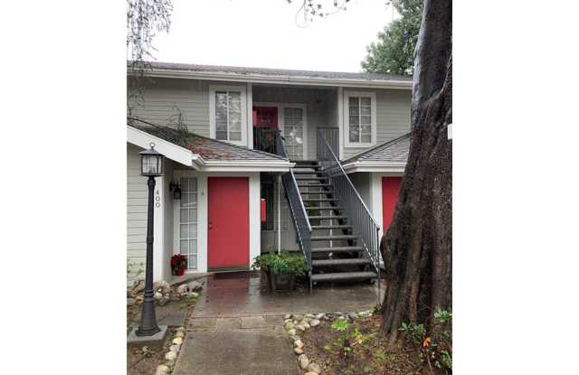400 North Baldwin Gallery 2
