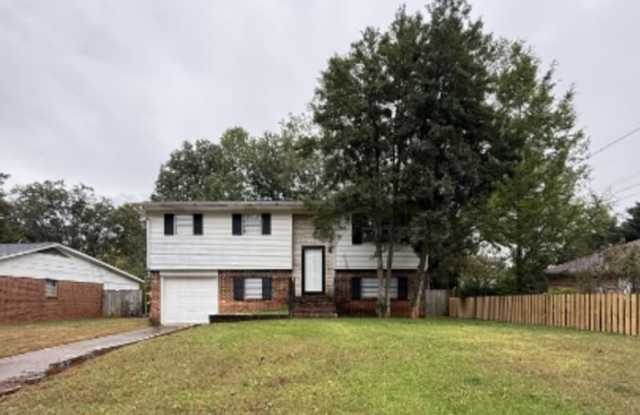 3419 Grassfort Drive SW - 3419 Grassfort Drive Southwest, Huntsville, AL 35805