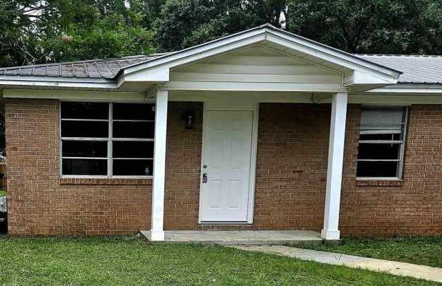 2605 Talbert St photos photos