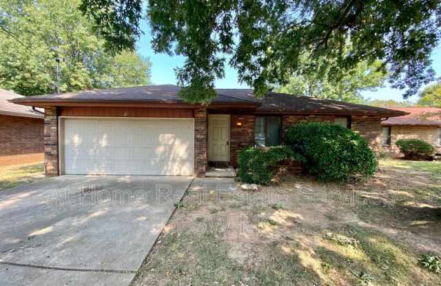 513 E Latoka photos photos