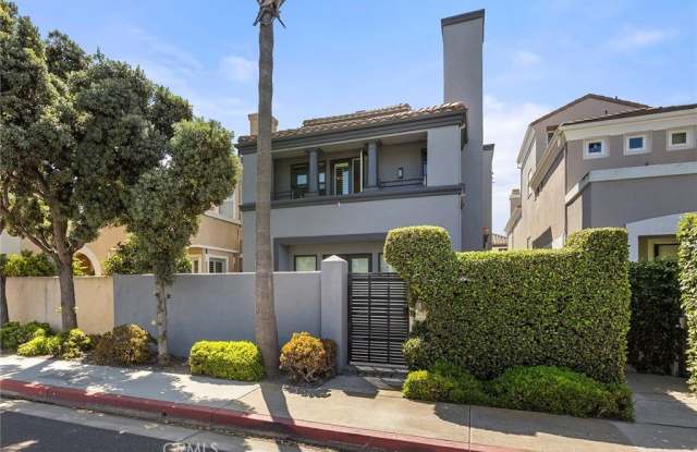 406 Goldenwest Street photos photos