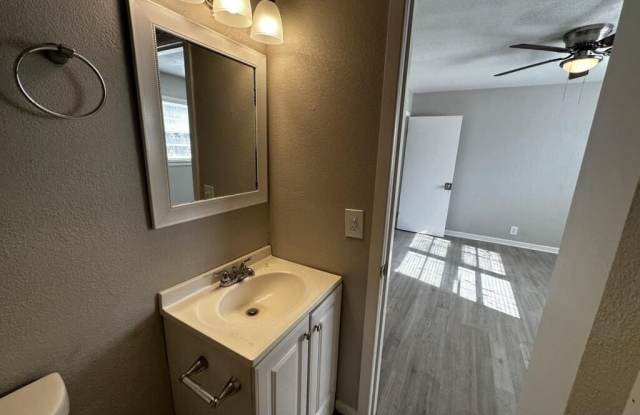 1602 39th Street photos photos