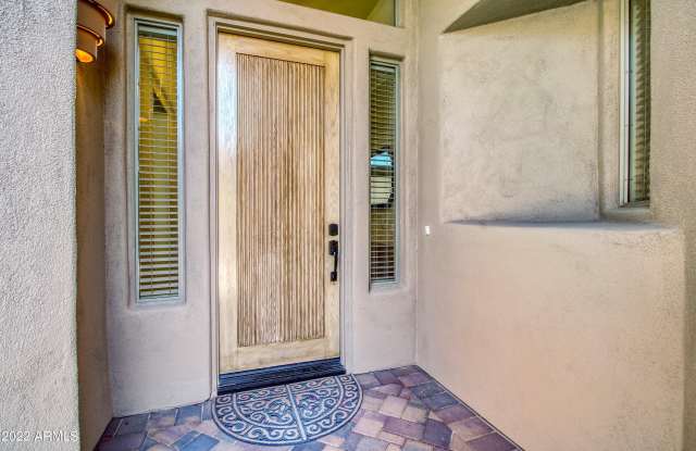 6951 E HIBISCUS Way Gallery 4
