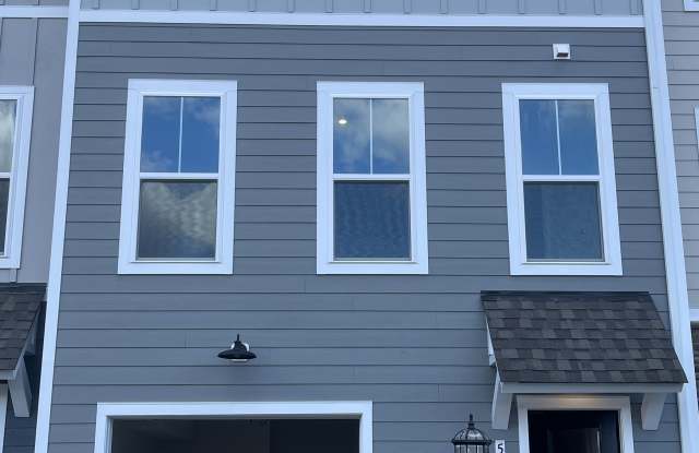 5979 Cling Lane - 5979 Cling Lane, Crozet, VA 22932