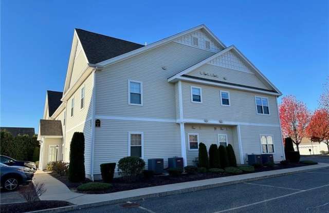 500 Mendon Road Gallery 2