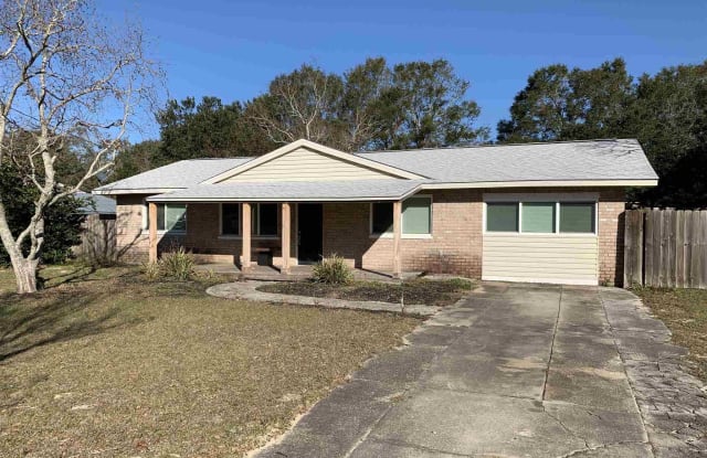 2820 Christine St - 2820 Christine Street, Bellview, FL 32526