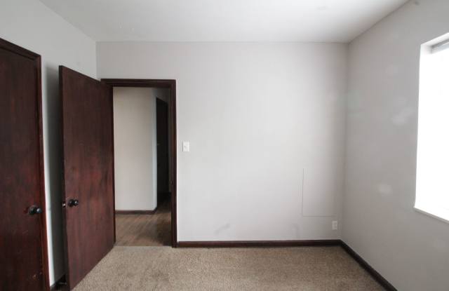 1 Bedroom on S High St Gallery 3
