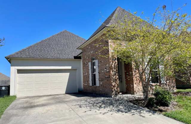 Beautiful 4 bedroom home - 14153 Watercrest Lane, East Baton Rouge County, LA 70817 Beautiful 4 bedroom home - 14153 Watercrest Lane, East Baton Rouge County, LA 70817
