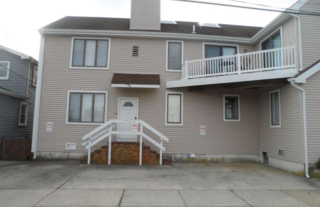 9400 Ventnor Ave - 9400 Ventnor Avenue, Margate City, NJ 08402