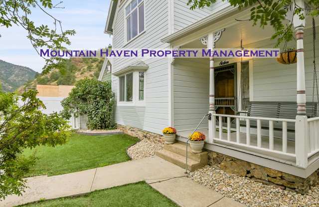 16 Colorado Boulevard photos photos