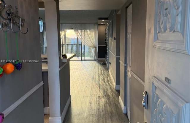 3910 inverrary photos photos