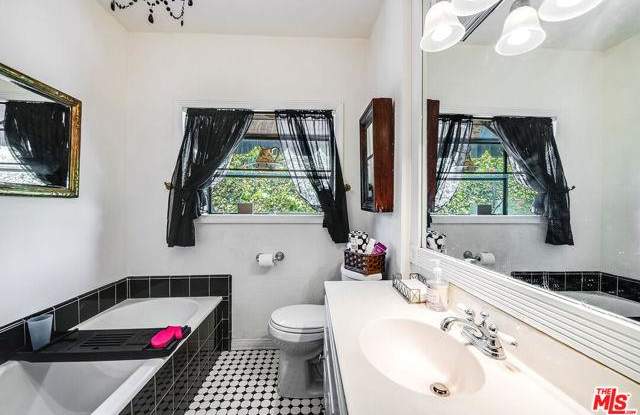 12109 Hillslope Street photos photos