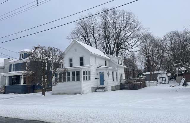 242 N Hamilton Street photos photos