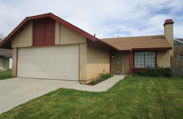 Located in the Heart of Tehachapi! photos photos