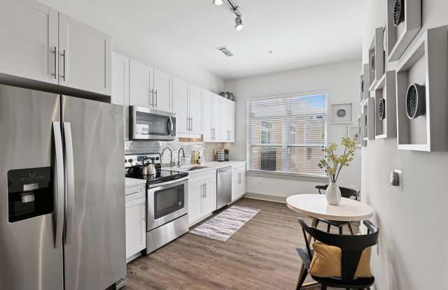 Lincoln at Dilworth photos photos