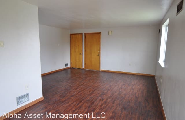 257 Ormsby #4 - 257 Ormsby Ave, Mount Oliver, PA 15210